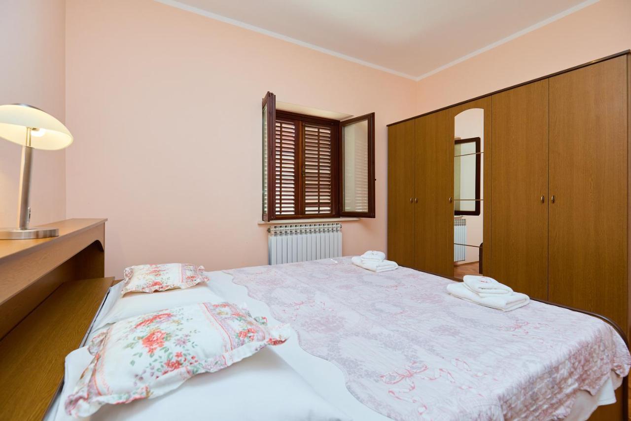Helton Seaview Apartments Orasac Exterior foto